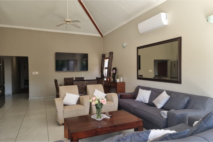 5 Bedroom Property for Sale in Pecanwood Estate North West